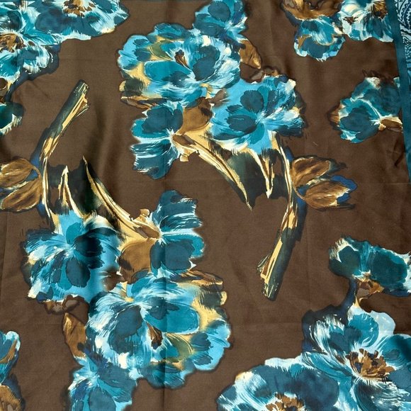 Adrienne Vittadini Scarf Womens Square 34" Brown Blue Floral Flowers Silk Vintag - Picture 9 of 11